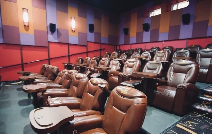 🎬 «Люксор IMAX» и «КАРО» — главные кинопремьеры лета