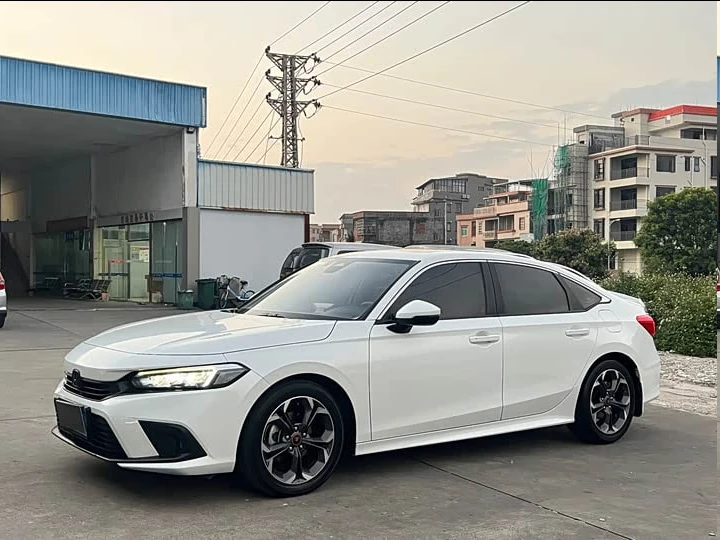 💥HONDA CIVIC💥

Год выпуска — 2️⃣0️⃣2️⃣3️⃣

▪️ объем двигателя — 1.5 л (129 л.с.)
▪️ двигатель — бе