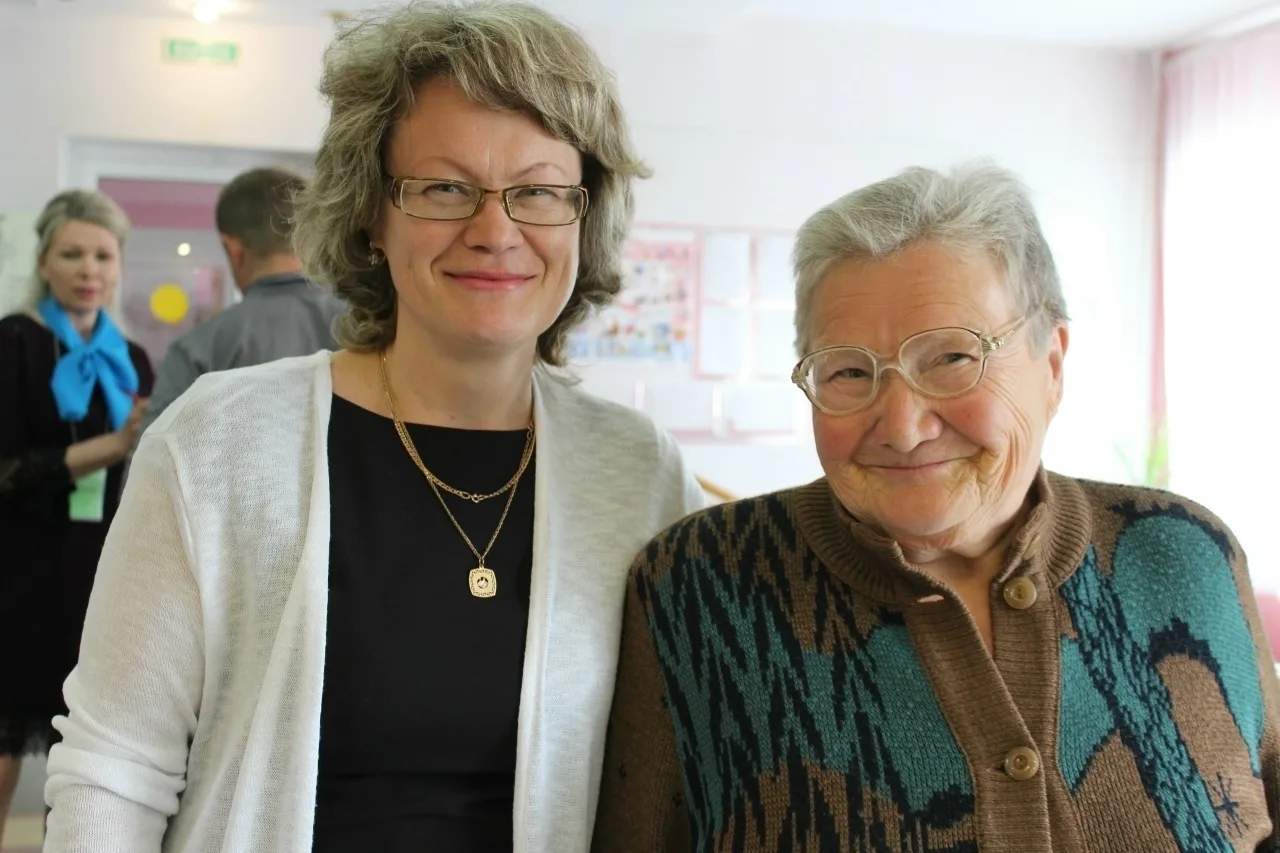 С Днём медика! 🎉

Сами — будьте здоровы! 💪

Сегодня, 21 июня, — День людей в белых халатах, День м
