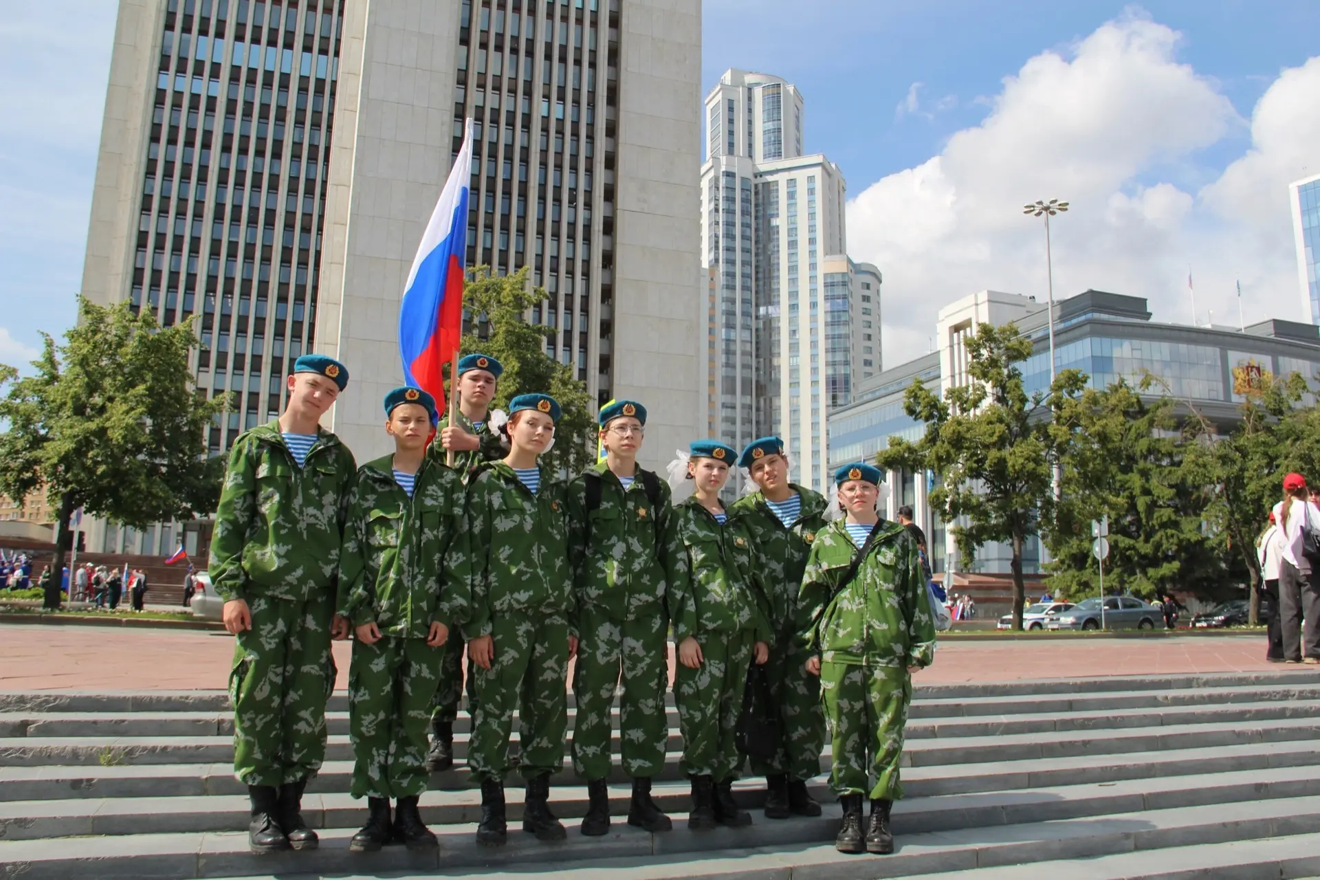 🇷🇺КАДЕТЫ ВПК «КРЫЛАТАЯ ГВАРДИЯ»-участники областного торжественного мероприятия, посв...