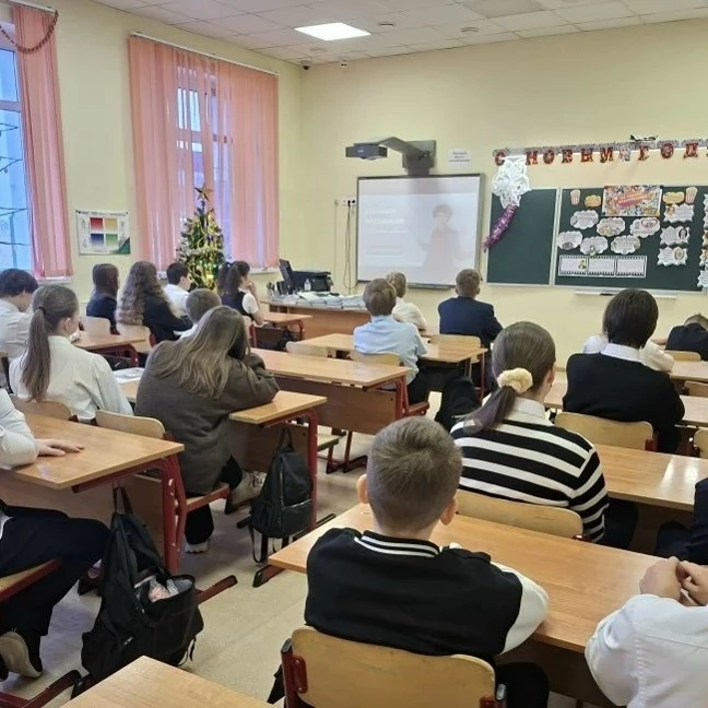 📆🤍💙❤️ Сегодня занятие «Разговоры о важном» было посвящено теме «Как создавать свой бизнес».  📌Учител