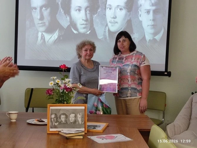Участница отделения дневного пребывания Анна Жук стала лауреатом I степени международного конкурса "