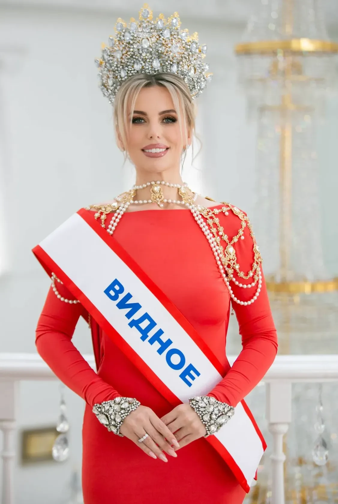 Многодетная мама из России стала самой красивой женщиной Земли