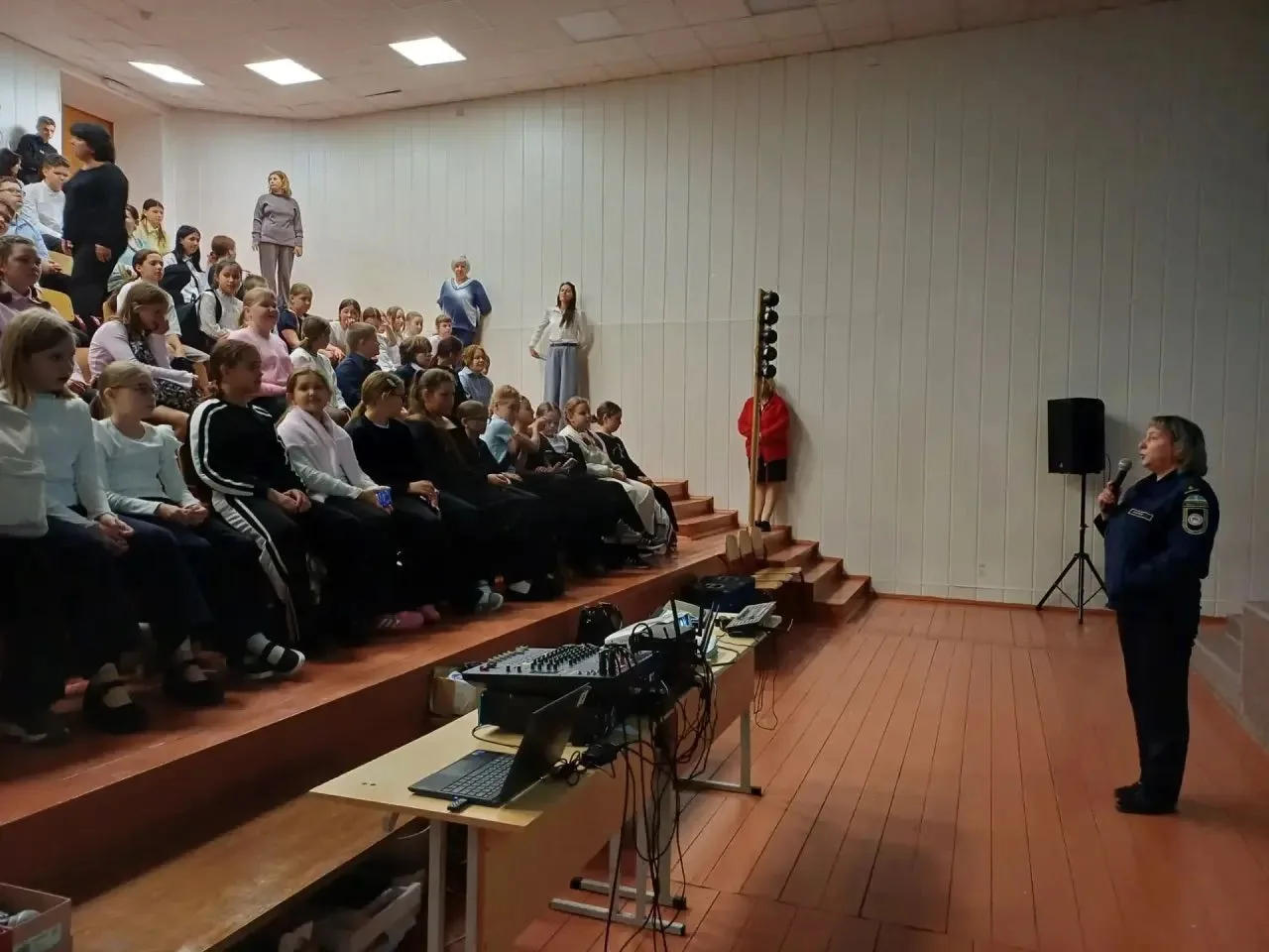 Уроки безопасности в школе посёлка Пеледуй