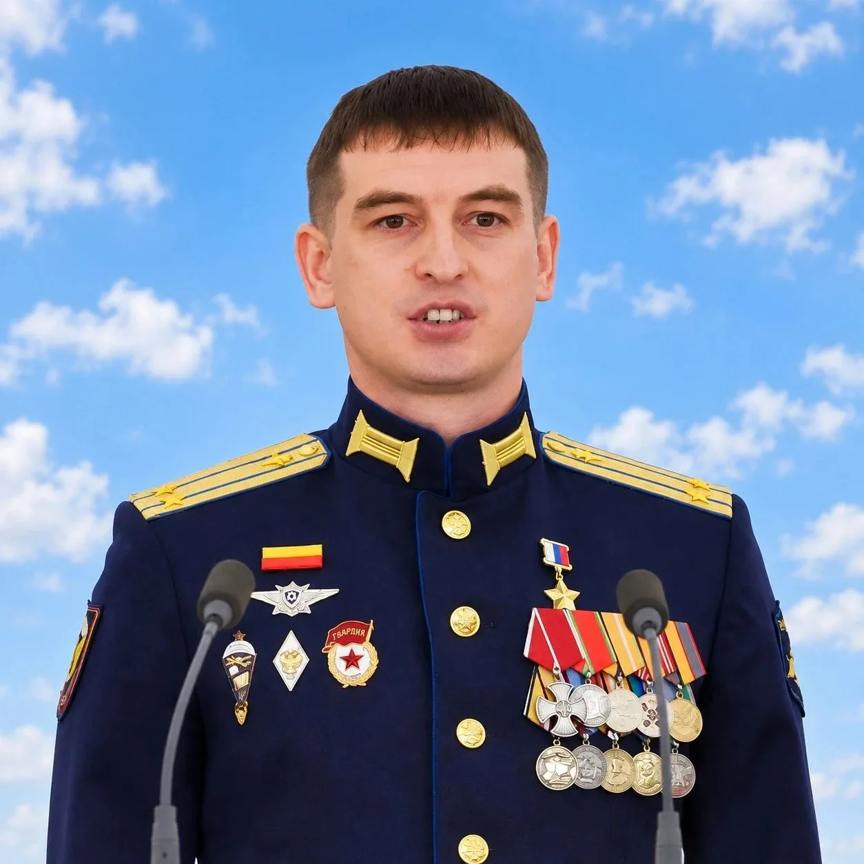 ❗ОКАЗАВШИСЬ В ОКРУЖЕНИИ, ЕГО ПОДРАЗДЕЛЕНИЕ ОТРАЗИЛО 20 АТАК ВРАГА И НЕ ДОПУСТИЛО ПРОРЫВ...