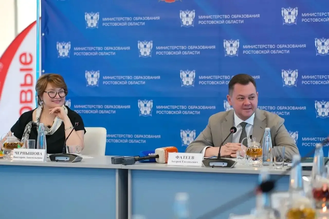 Учащаяся МБОУ СОШ 6 Анисия Аракчеева, победитель Всероссийского конкурса «Большая перем...