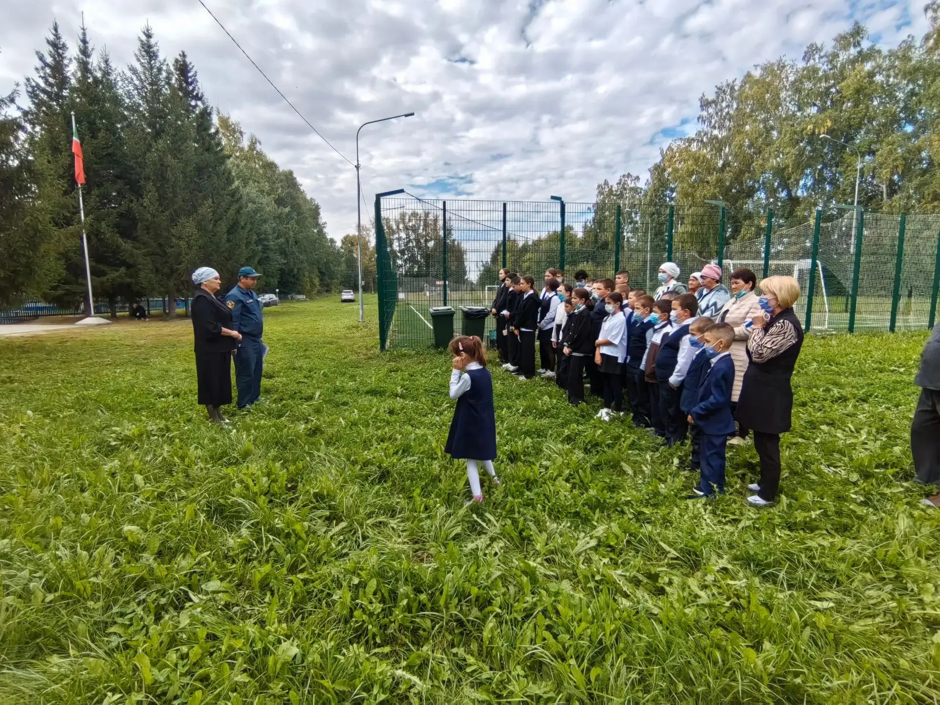 Сегодня в нашей школе  состоялась учебная эвакуация, с участием начальника пожарной час...