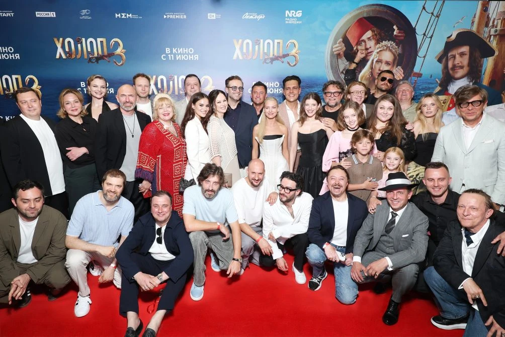 🎬 В Москве состоялась премьера комедии «Холоп 3»! Собрали для вас самые яркие кадры с ...