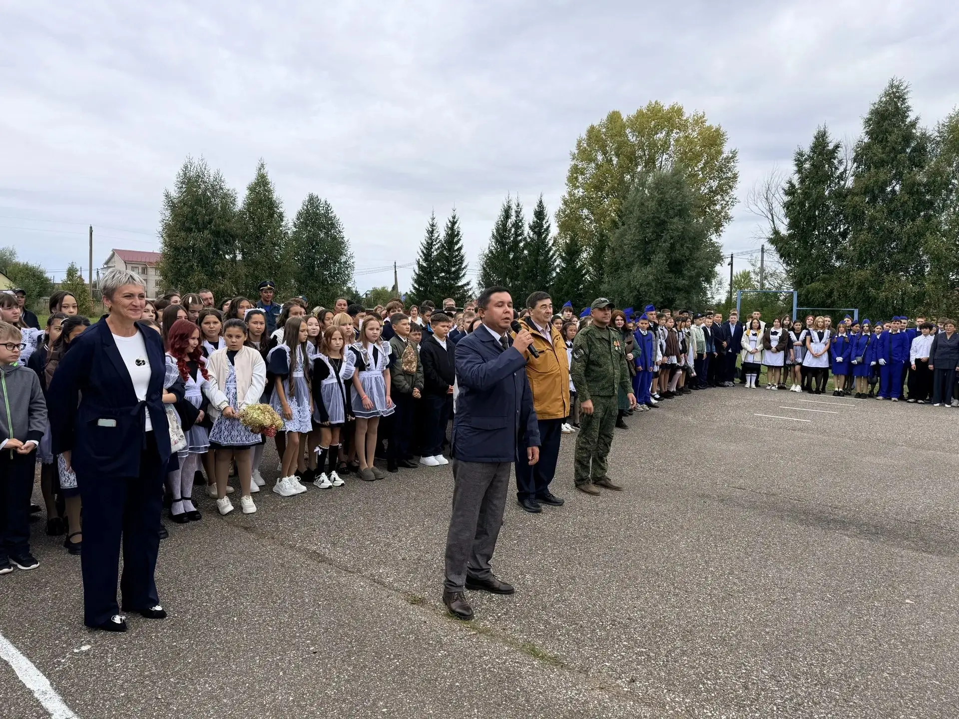 Старт дан! Наша школа — большая дружная семья!
