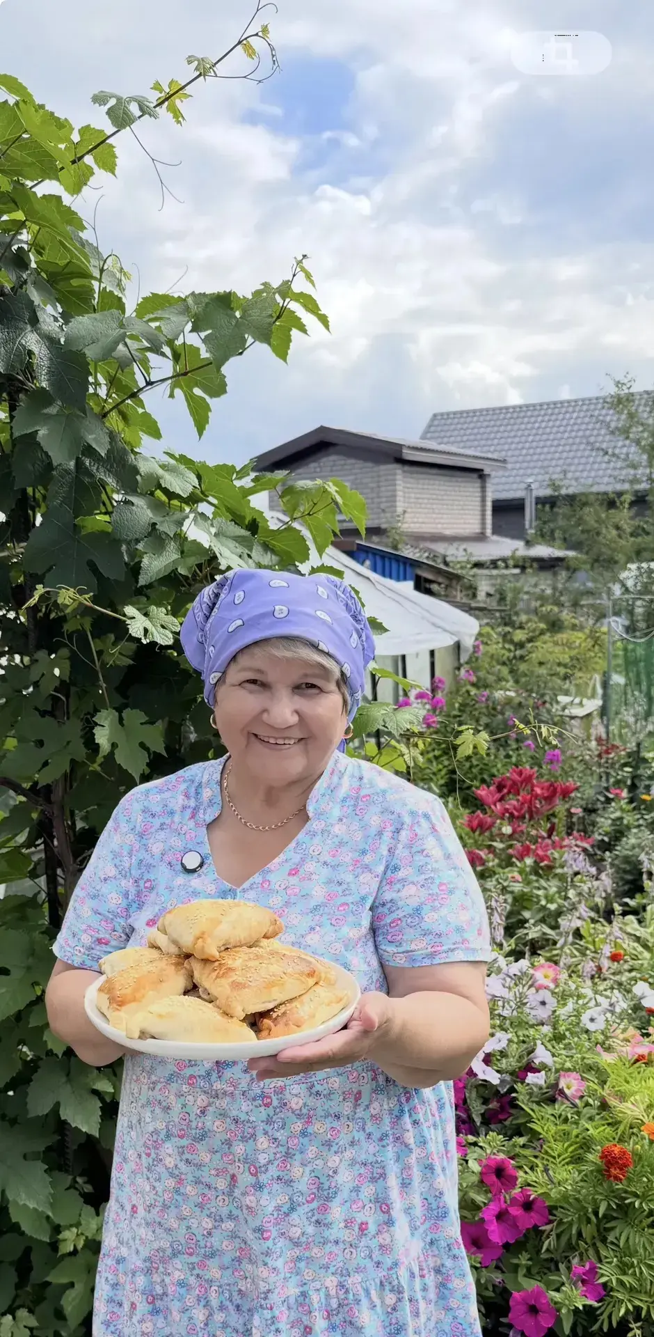 Әлфия апаның Макс каналына рәхим итегез: