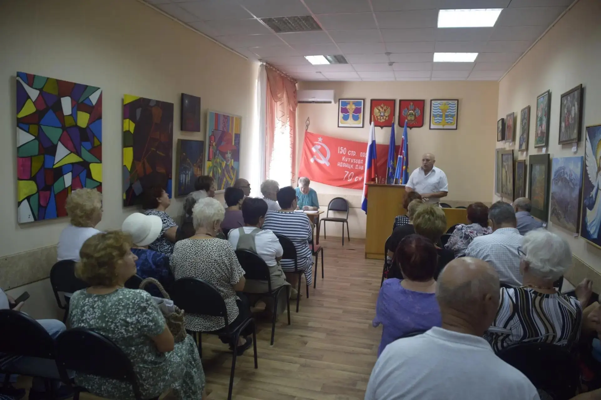 Депутаты районного Совета продолжают проводить встречи в своих избирательных округах