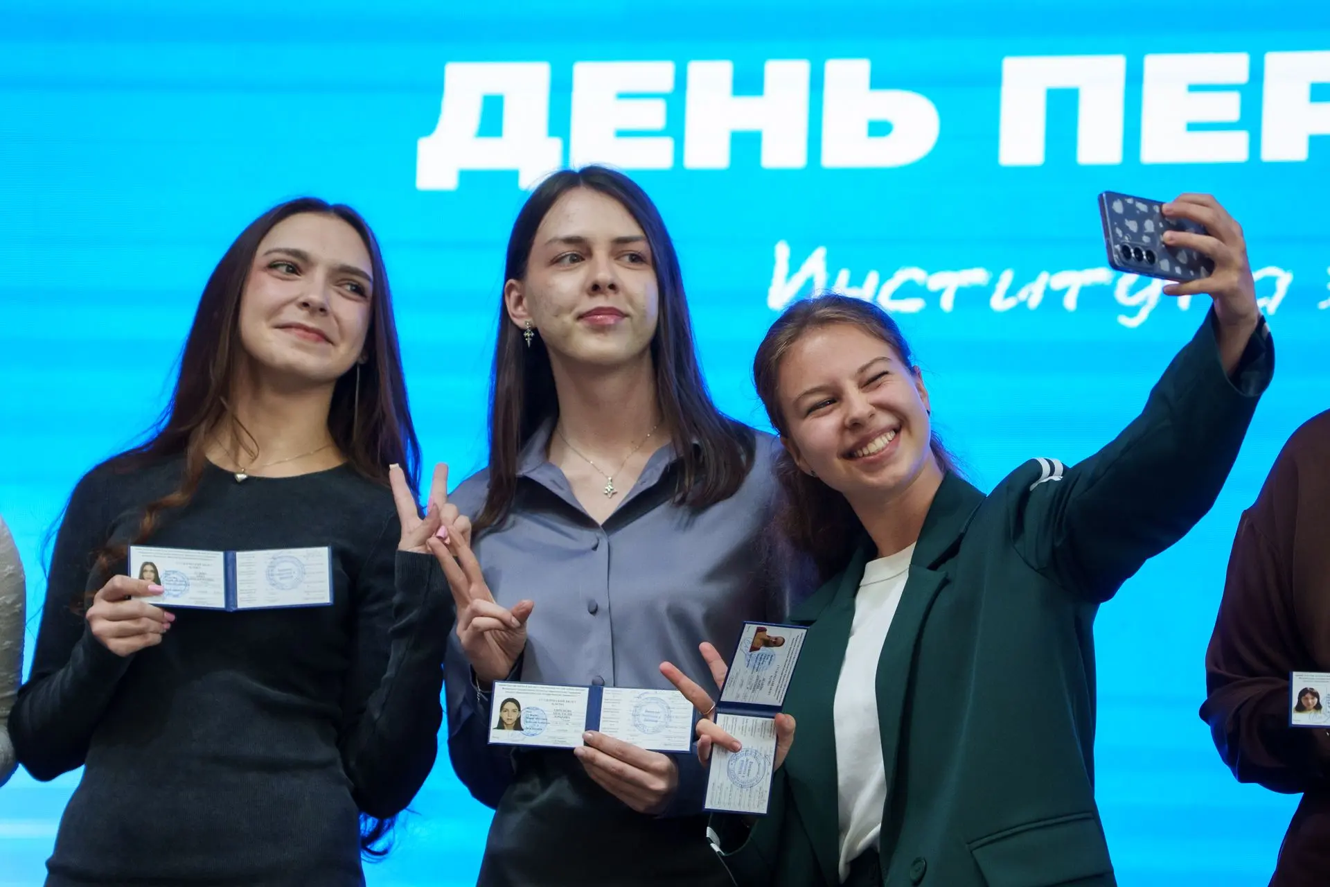 Совет на неделю: улыбайтесь как можно больше 💜