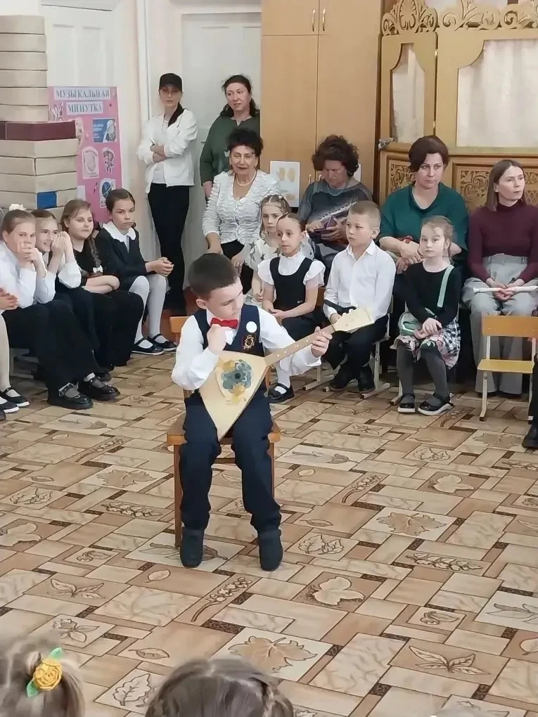 🎶Совместный концерт.                          В рамках взаимодействия с детской школой искусств в де