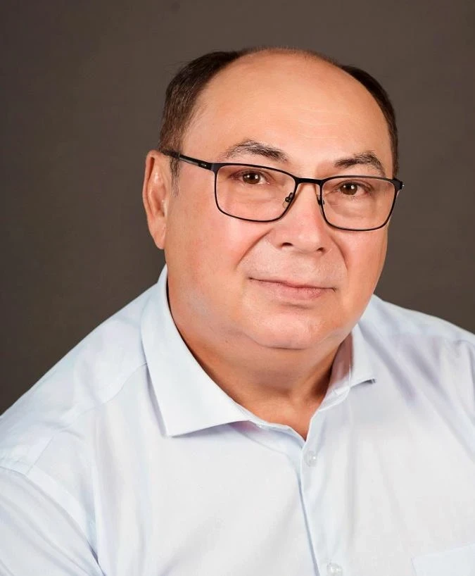 Сегодня ушел из жизни главный врач ТОГБУЗ «ГБ им. С.С. Брюхоненко г. Мичуринска» Владим...