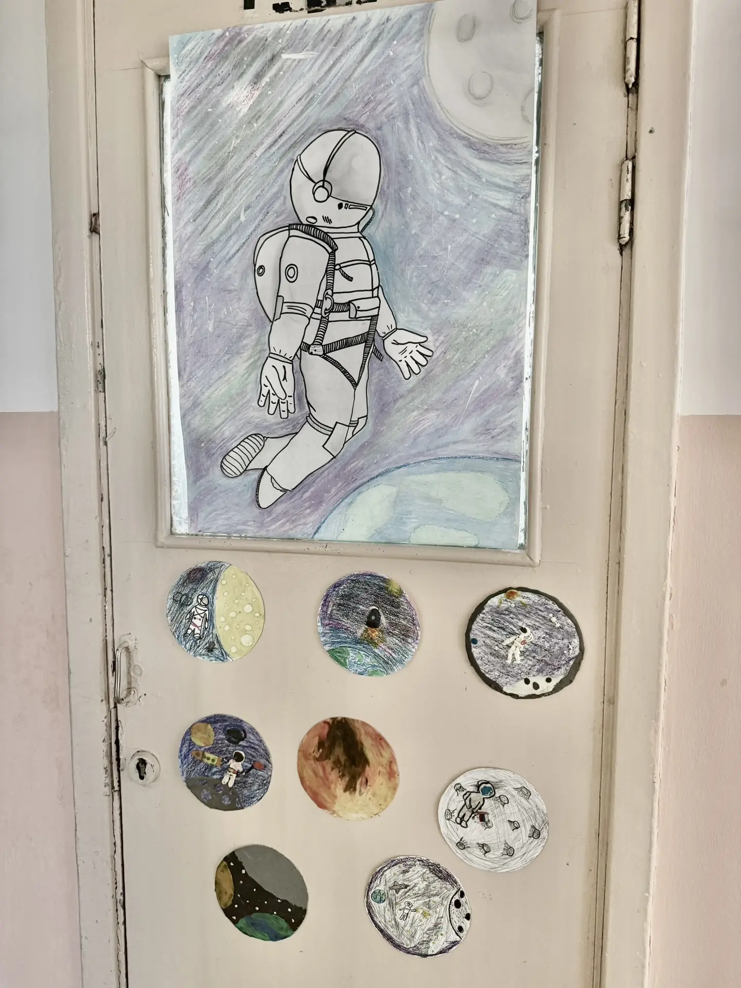 ДОЛГО БУДЕТ ДЕНЬ КОСМОНАВТИКИ СНИТЬСЯ 🚀   🙏🏼Несмотря на то, что День Космонавтики прошел, мы продолж