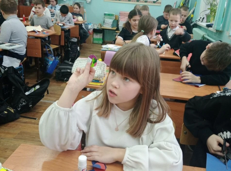 ☝️ Маленькие Орлята нашего комплекса начали новый год с больших добрых дел!   В начале недели в рамк