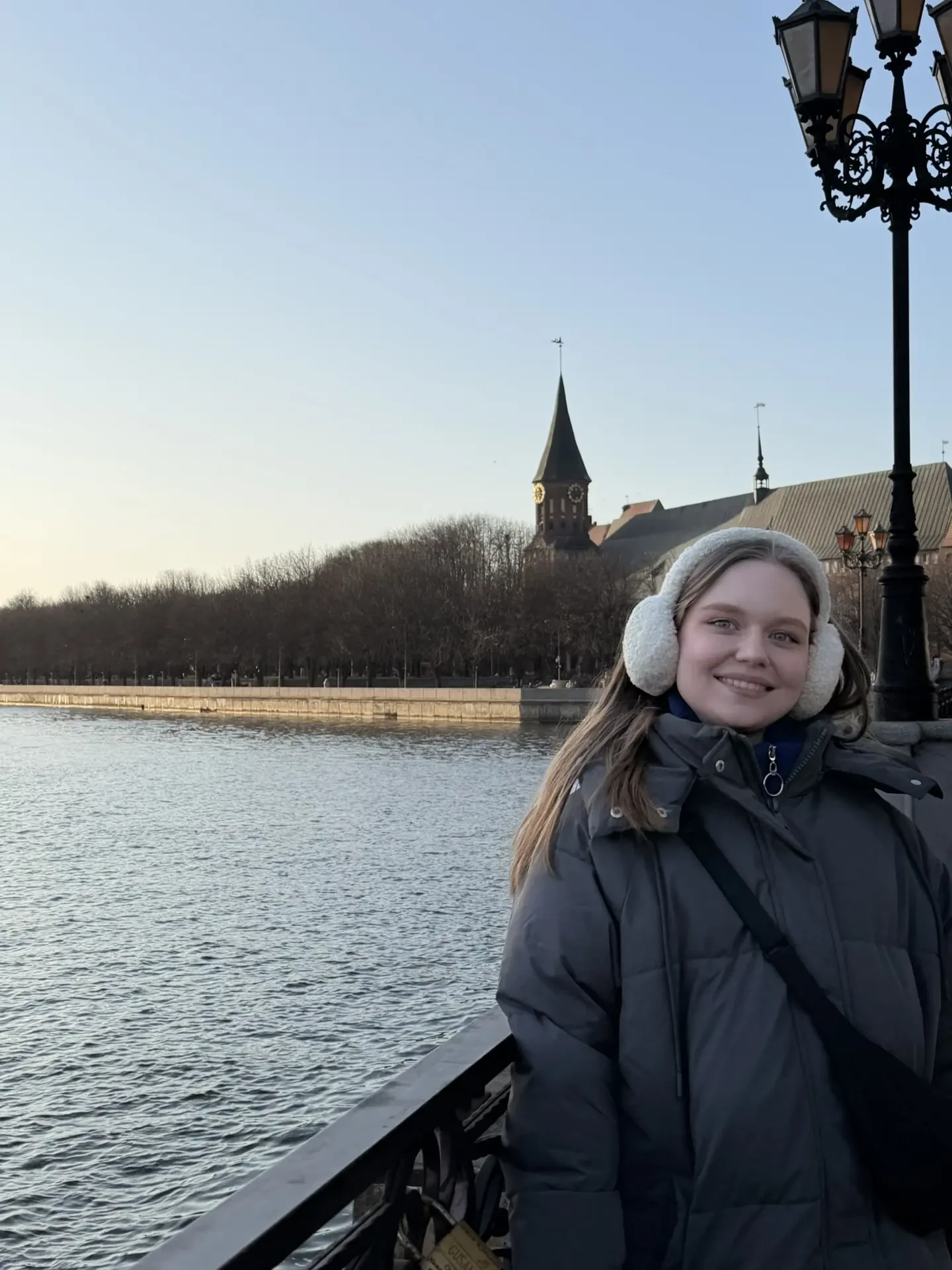 ✈️ Наша учительница покорила Калининград!  Учитель математики Алёна Константиновна Баяндина провела 