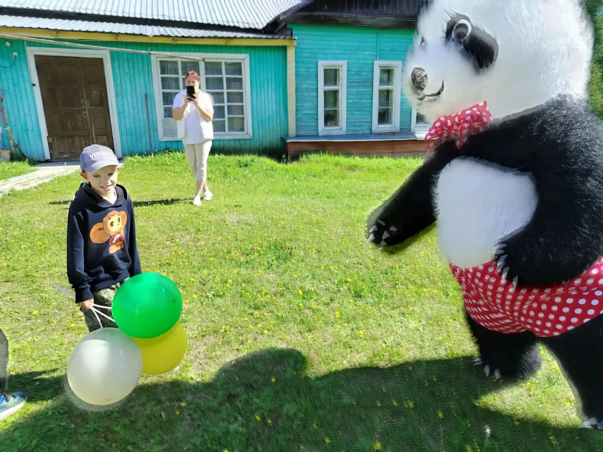 День рождения - один из любимейших праздников у детей. Дошколята с нетерпением ждут это...