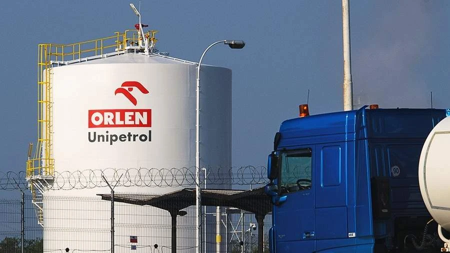 Ну что, делаем ставки: за российской нефтью приползут или пока готовы переплачивать за ...