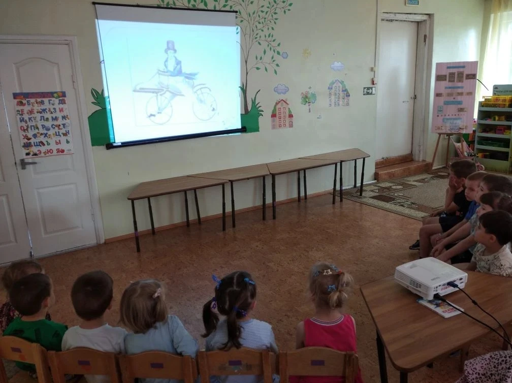 В филиале детского сада сегодня прошел тематический день, посвященный "двухколесному др...
