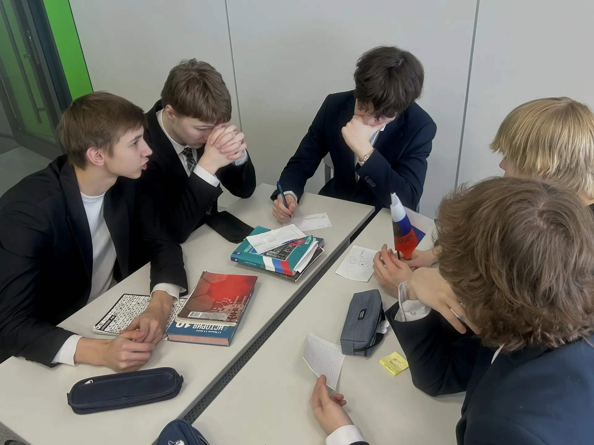 Путешествие по увлекательному Крыму 🌴🚀    Сегодня, накануне празднования Дня воссоединения Крымской 
