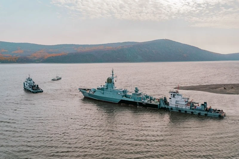 Уважаемые военные моряки, ветераны Военно-Морского Флота и жители Ржевского муниципального округа!

