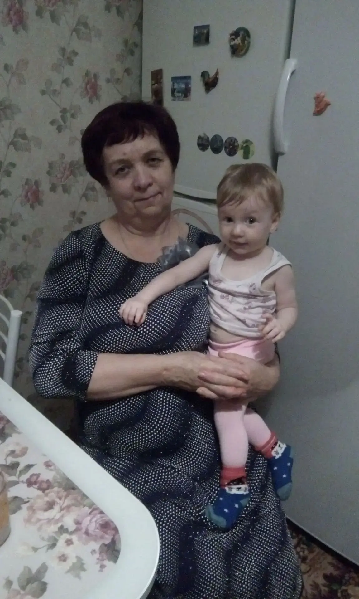«Связь поколений в объективе»: акция школьная фотовыставка ко Дню пожилого человека! 💕
