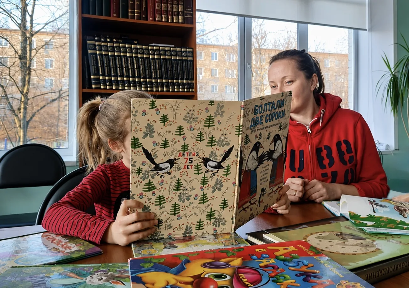 🎨 Творческий мастер-класс и встреча книжного клуба пройдут в КСЦ «Кокошкино»
 
В Культурно-спортивн