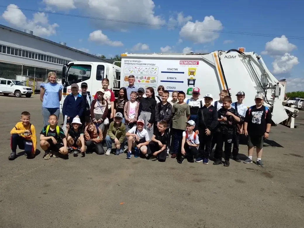 🗑️♻️ Экскурсия к региональному оператору: как работает «Ремондис Саранск» 🚛  👩‍🎓👨‍🎓 Обучающиеся 4В к
