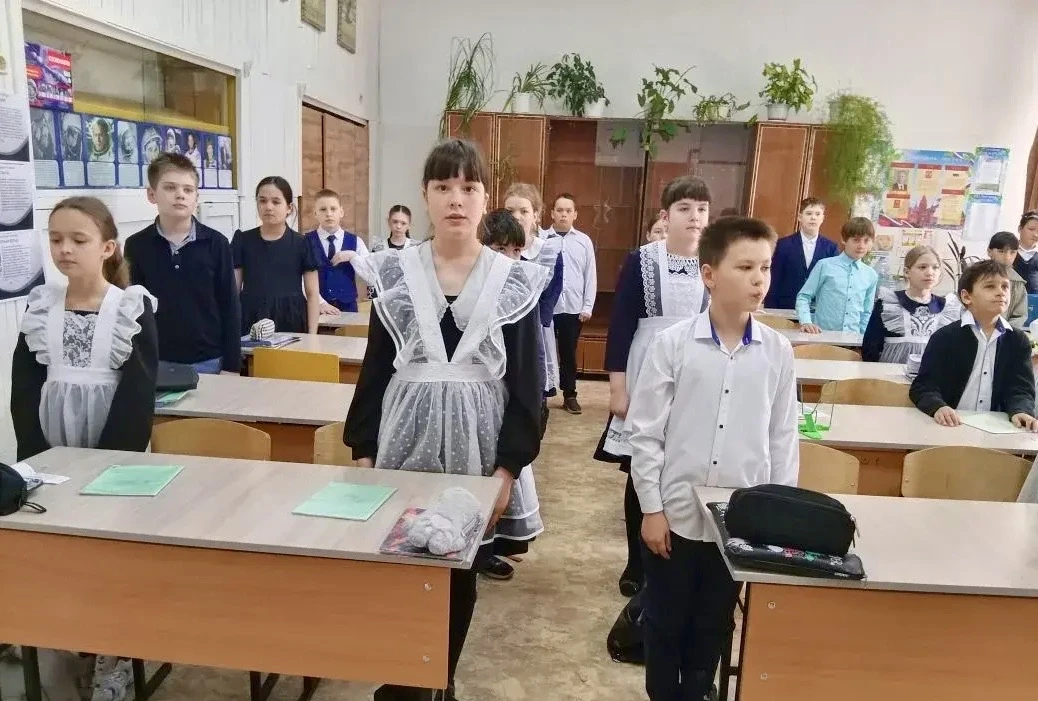 ✨ Единство народов России: путешествие сквозь века!