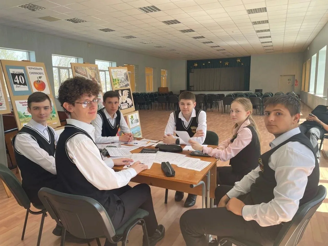 🧪 ПОБЕДА В БИОХИМИЧЕСКИХ БОЯХ! 🏆 17 апреля 2026 года в школе № 9 прошёл III командный турнир «Биохим