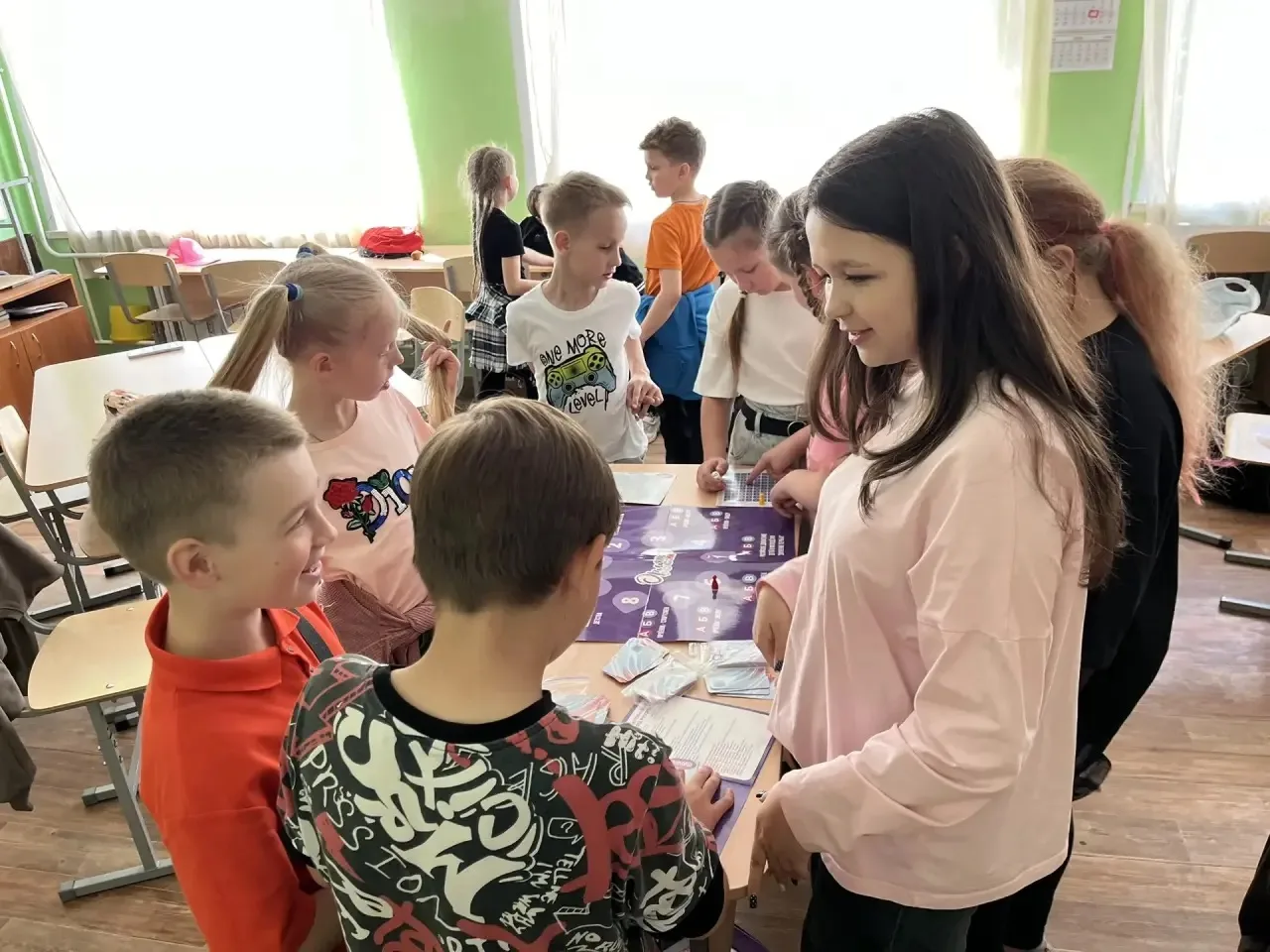 😃 У нас продолжается работа летней смены пришкольного лагеря
♟️ И сегодня ребята играли в игры от Д
