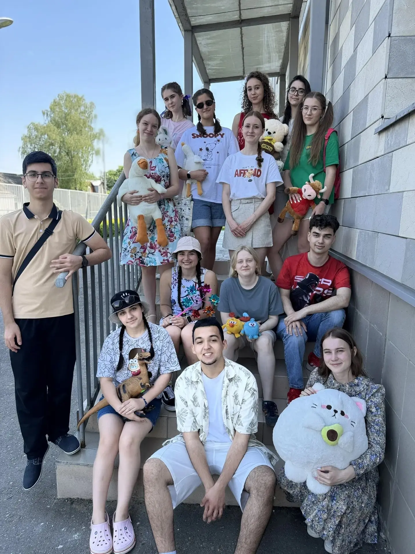 👧 22 мая в нашей школе прошёл трогательный праздник — День детства  Героями мероприятия стали выпуск