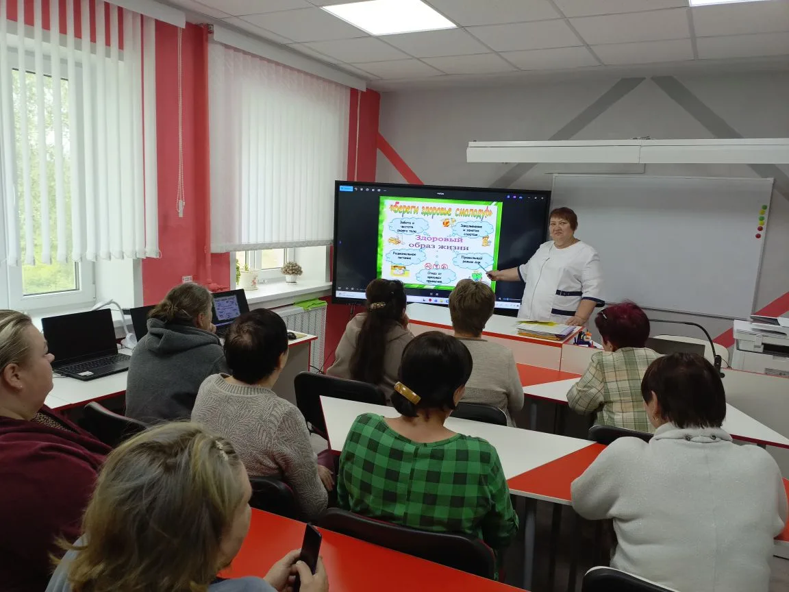 📍27 мая в нашей  школе  состоялось  общешкольное родительское собрание  на тему  "Здоровый образ жи