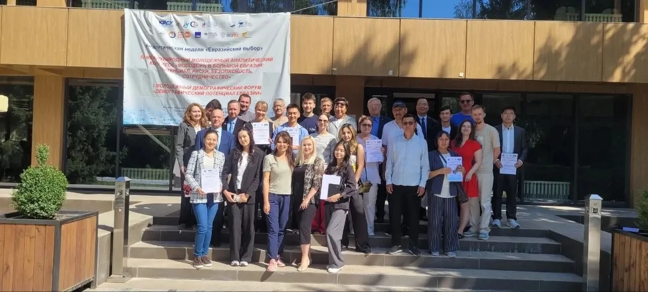 🇷🇺🇰🇬 Доцент СПбГУ Елена Кульчицкая посетила Кыргызскую Республику в рамках программ...