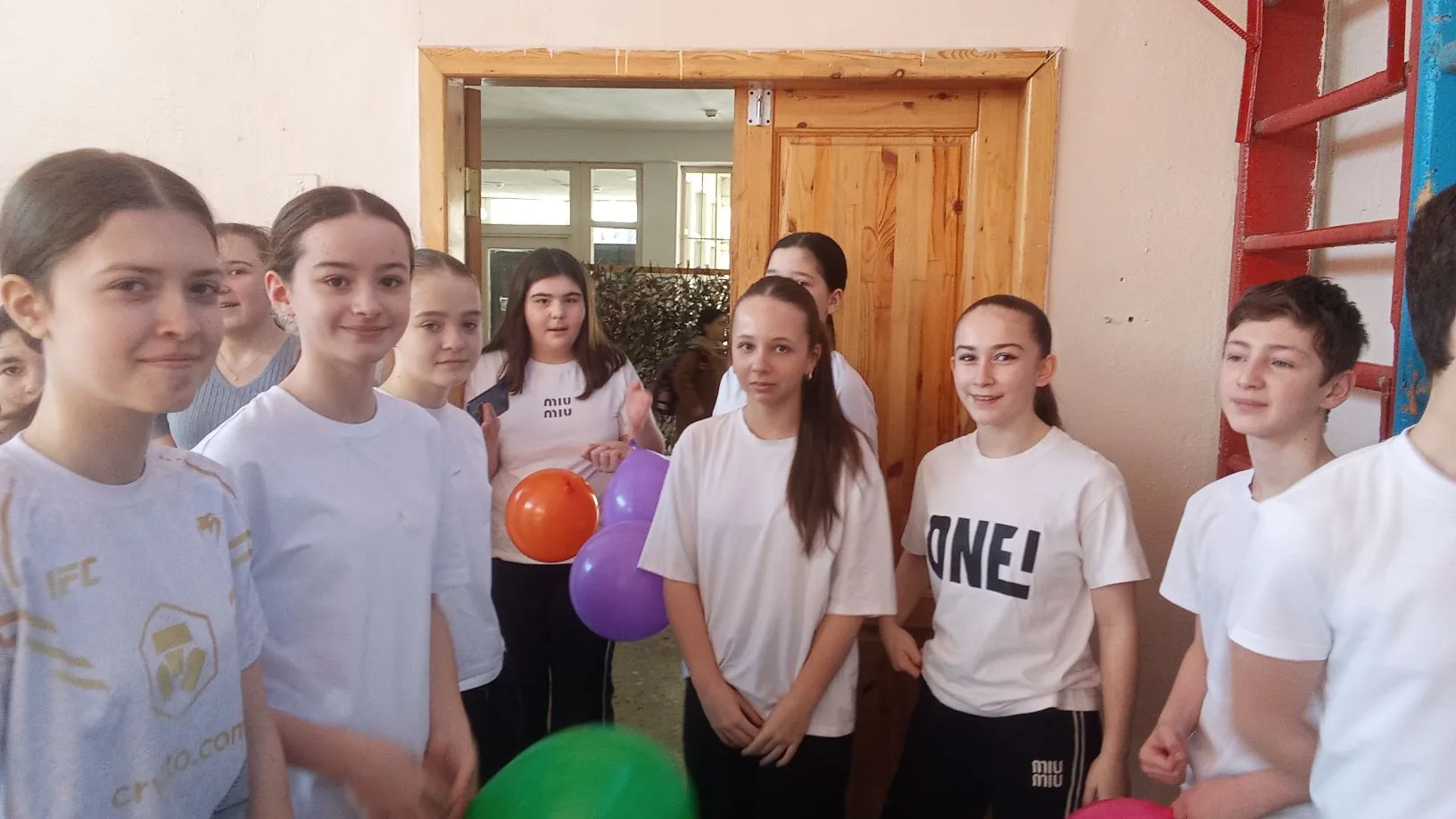 В преддверии Дня защитника Отечества, 23 февраля, Центр "Эрудит" совместно с Центром по...