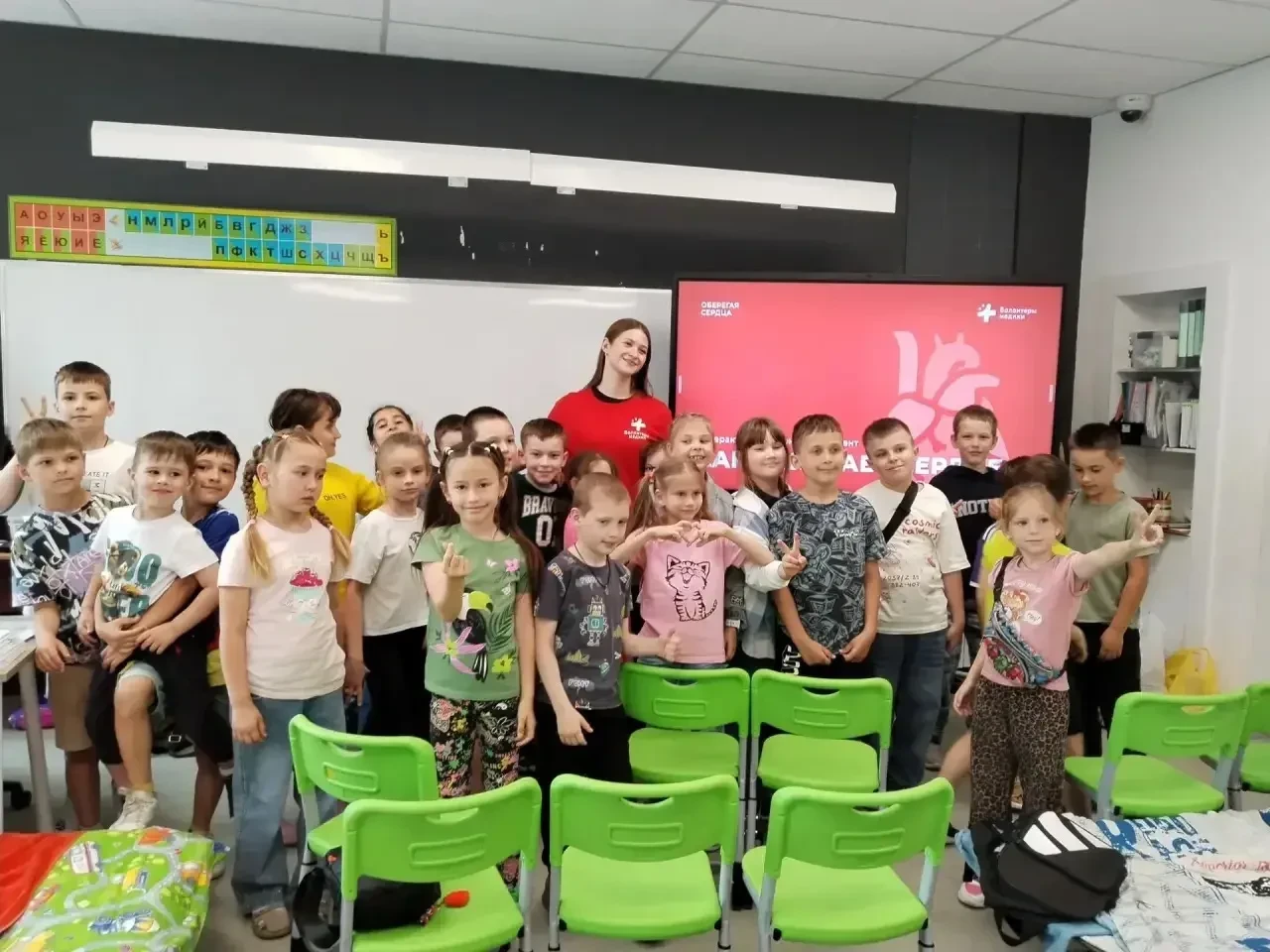 🩺🌞 В лагере «Солнышко» прошли полезные и познавательные встречи с волонтёрами-медиками! 🌞🩺

Наши
