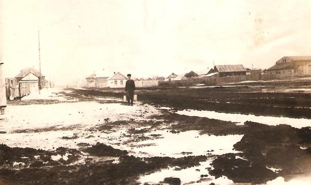 #ЭтоМаркс... много лет назад

 Город Маркс на старых фотографиях - новая публикация каждый день 

#Э