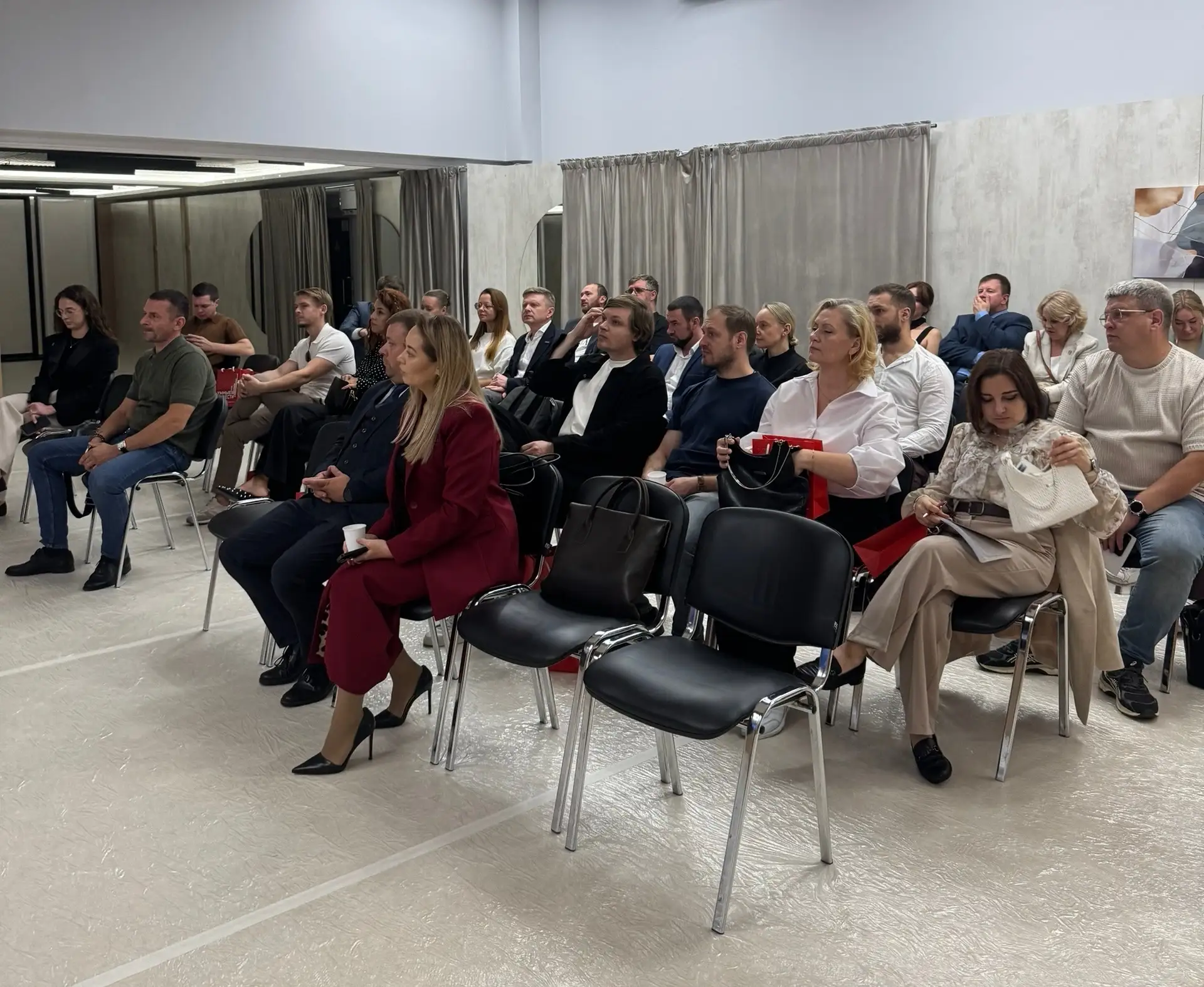 Предприниматели Тюменской области, чей бизнес пострадал во время паводка, могут получит...