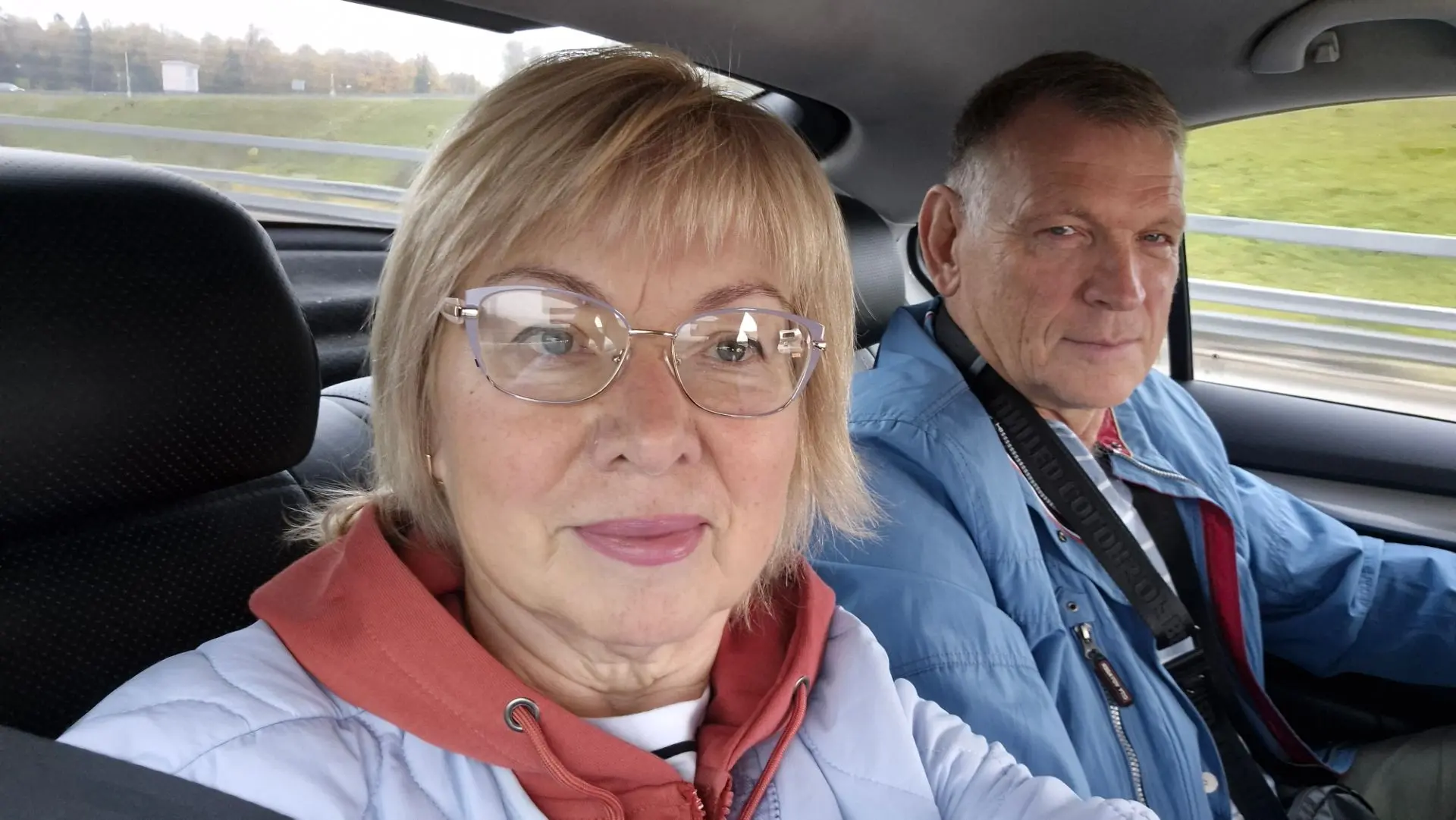 Старость нас дома не застанет.Снова в путь дорогу🙏