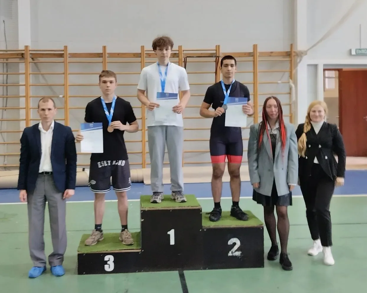 🏋️ СИЛА НАШЕГО ЛИЦЕЯ – ПЕРВОЕ МЕСТО В ОБЛАСТИ ПО ПАУЭРЛИФТИНГУ!