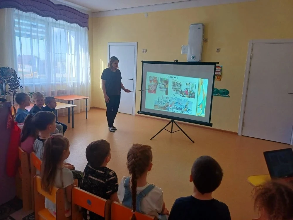 В старшей группе №2 прошло увлекательное и познавательное занятие по ознакомлению с окр...