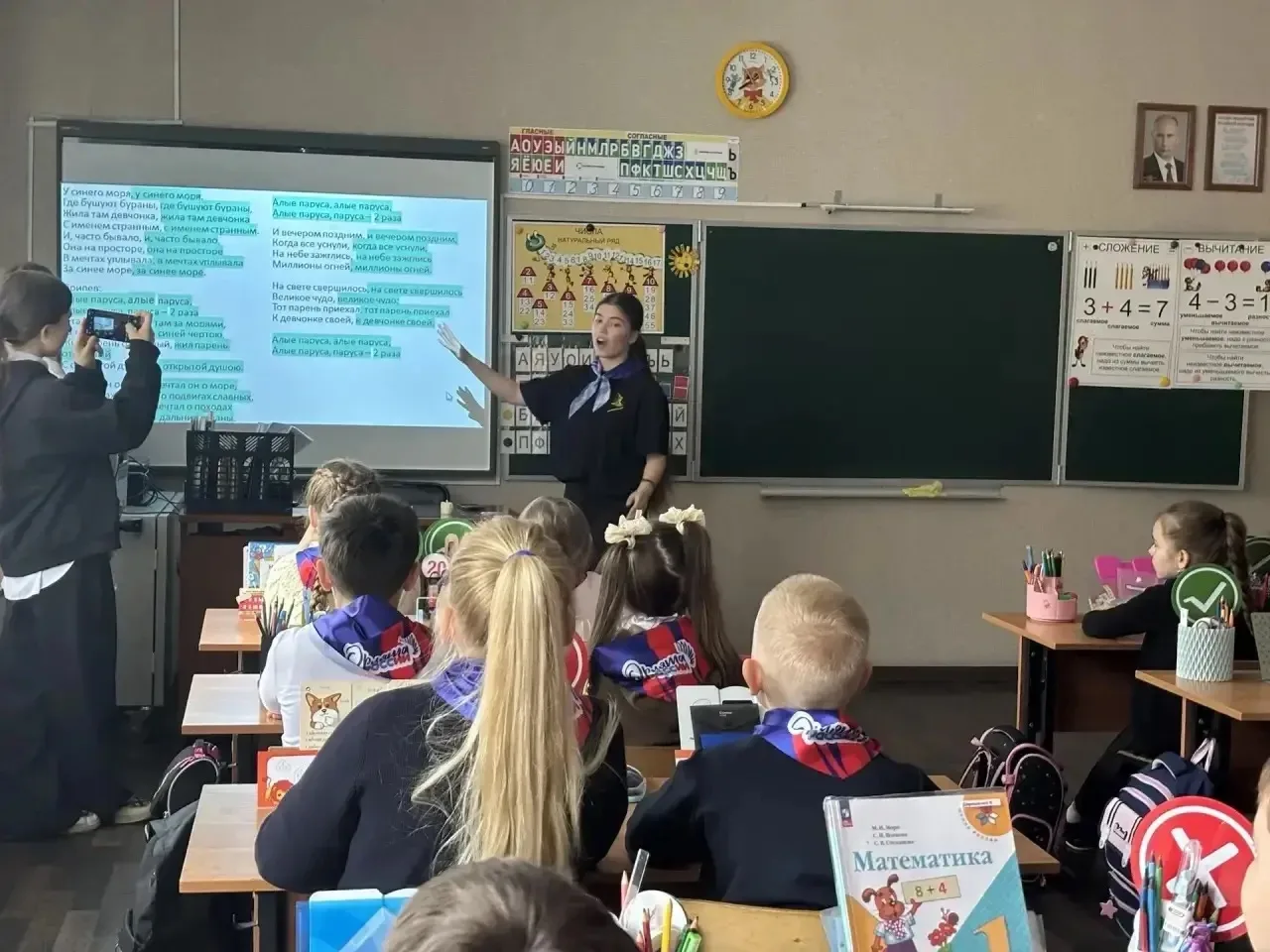 Орлятская свечка: первый шаг в большую дружбу