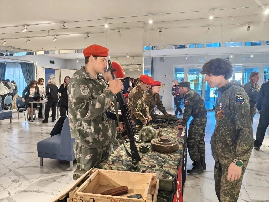 В Белове состоялось открытие областного этапа Всероссийской акции «Вахта Памяти – 2026»  В торжестве