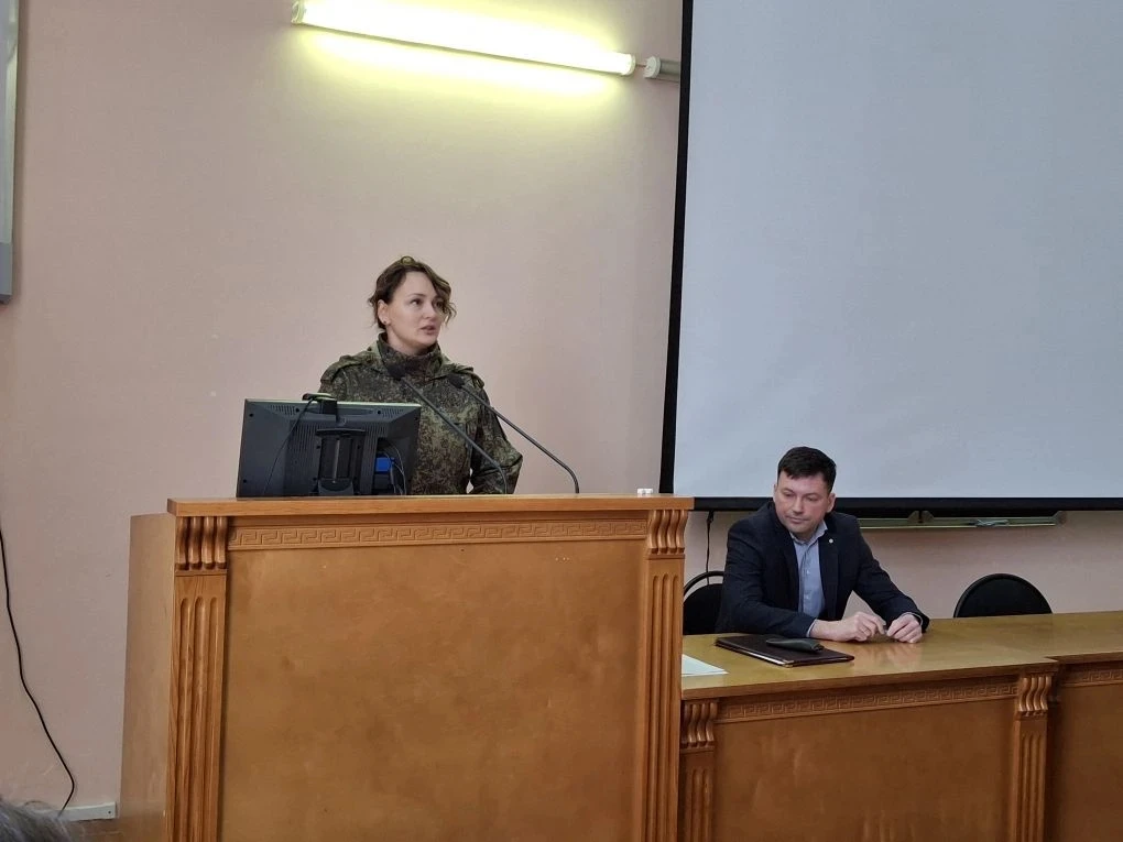 🎓 Сегодня юридическим факультетом проведена встреча студентов с магистранткой, участни...