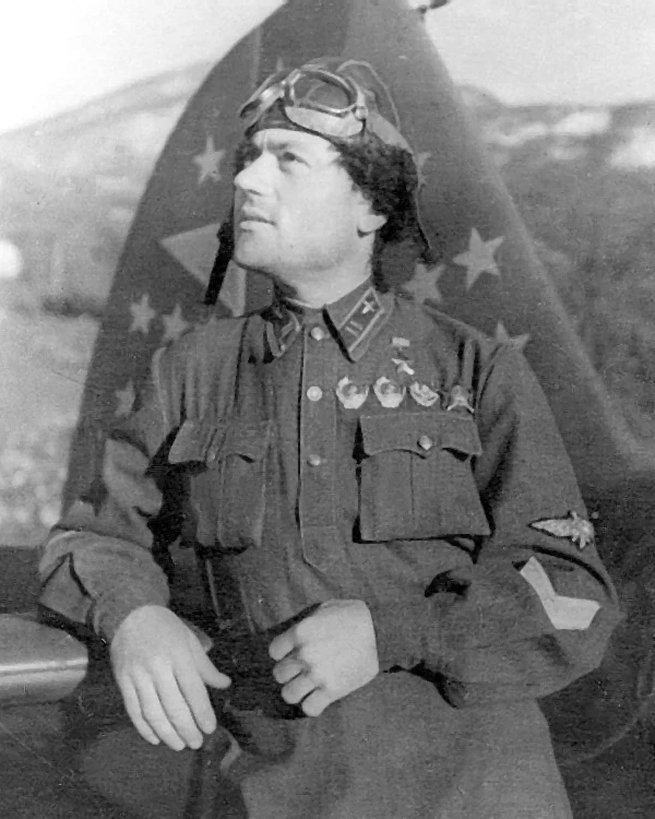 ✈️«Сталинский сокол»: голос советских асов»

📄В истории советской журналистики есть издания, которы