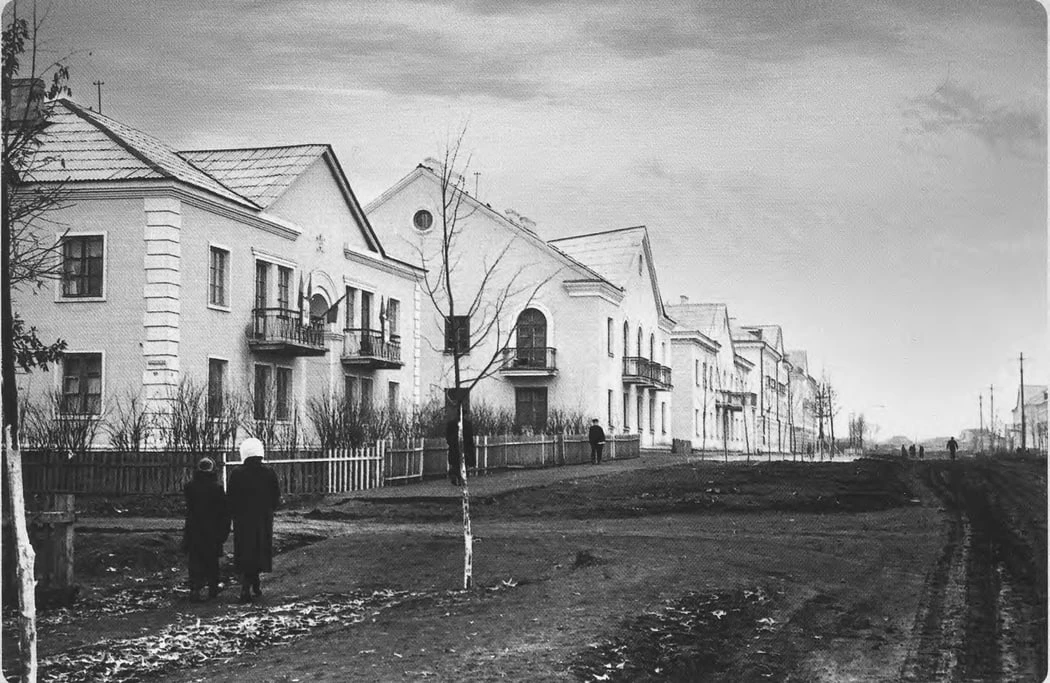 Ударная улица
1955 г.

Источник: Шишкин И.С. "Пенза. Листая старый альбом... Фотографии 1940x-1960x 