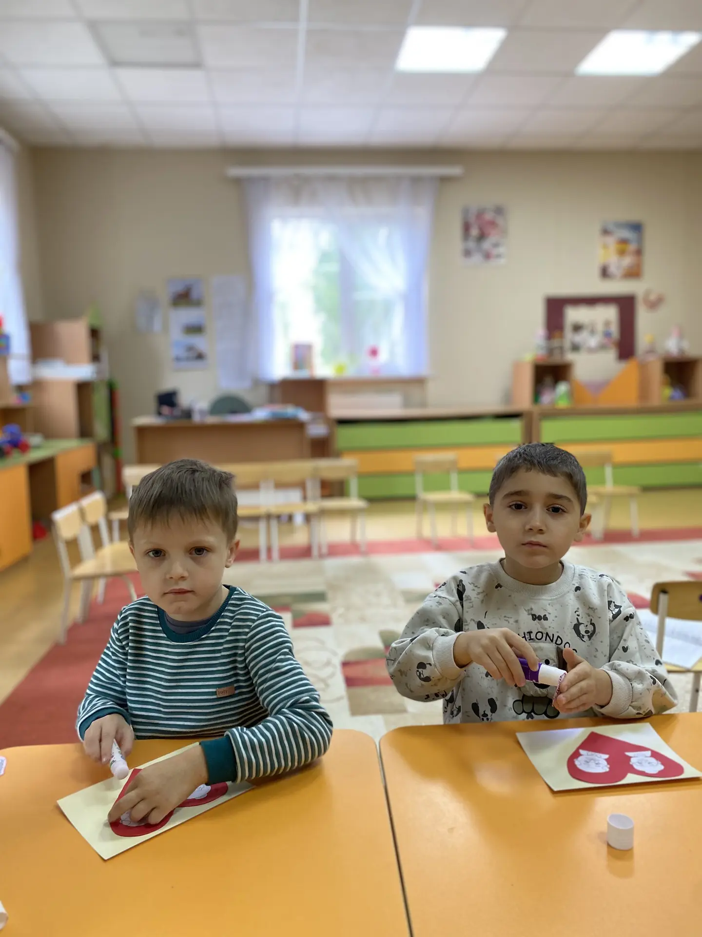 🎉 Ко Дню пожилого человека наши ребята из подготовительной группы «Солнышко» приготови...