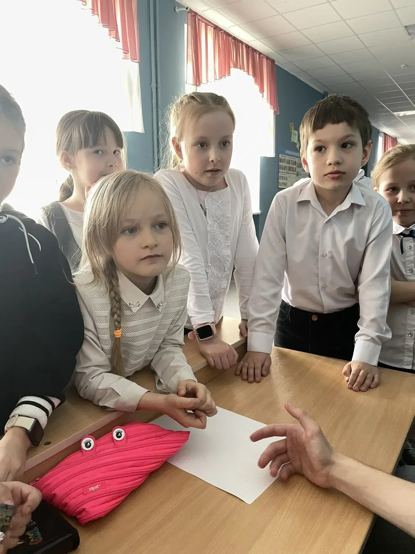 💥В 1в классе прошёл увлекательный квест, посвящённый Дню космонавтики. Мероприятие подготовили и про