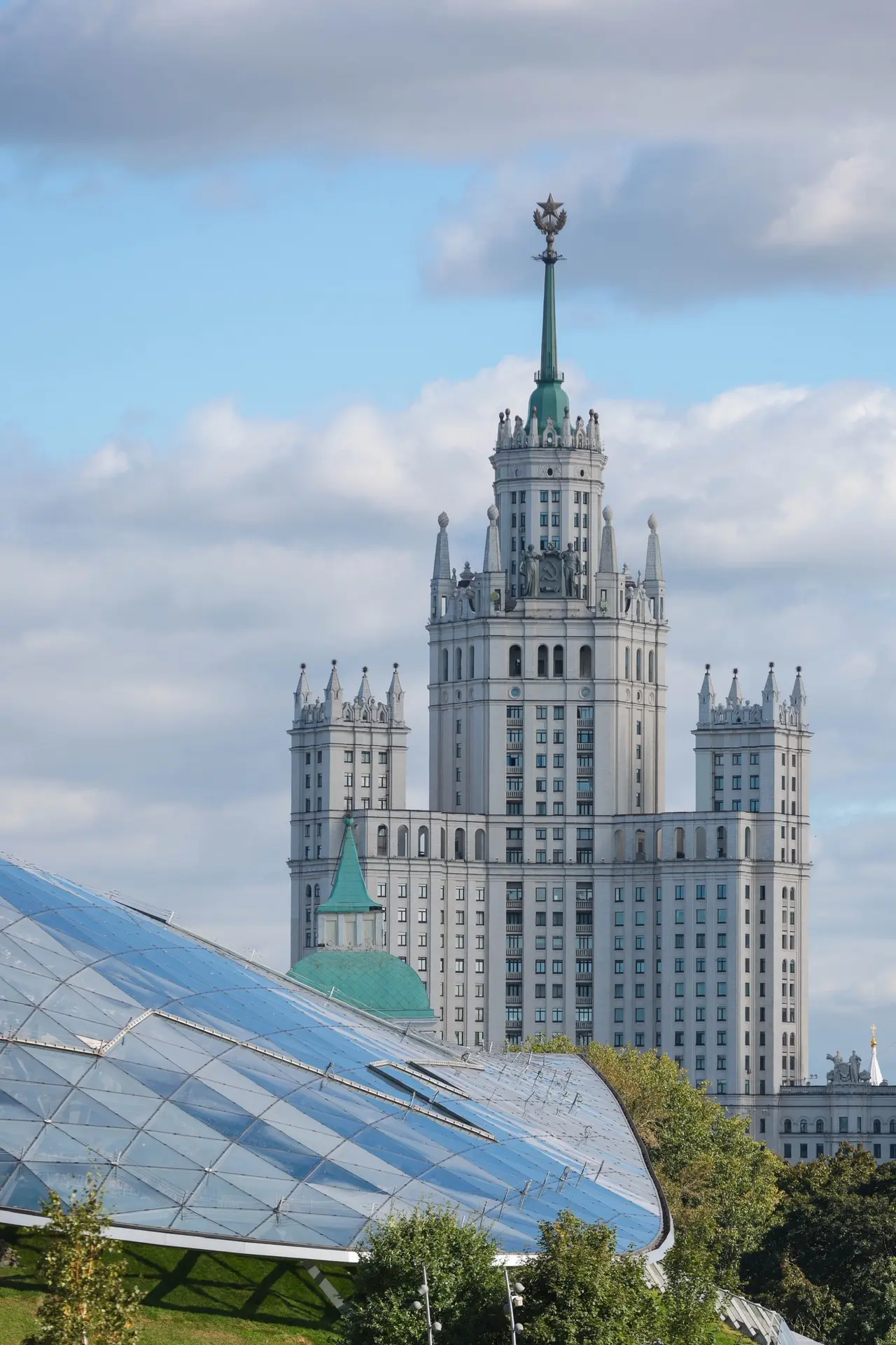 Уважаемые гости Зарядья!